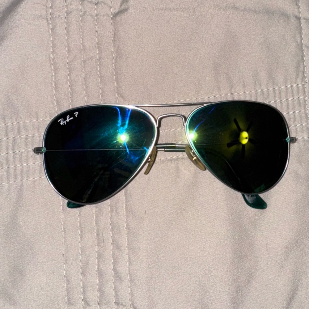 Ray-Ban Aviator Sunglasses with Blue-Green Lenses